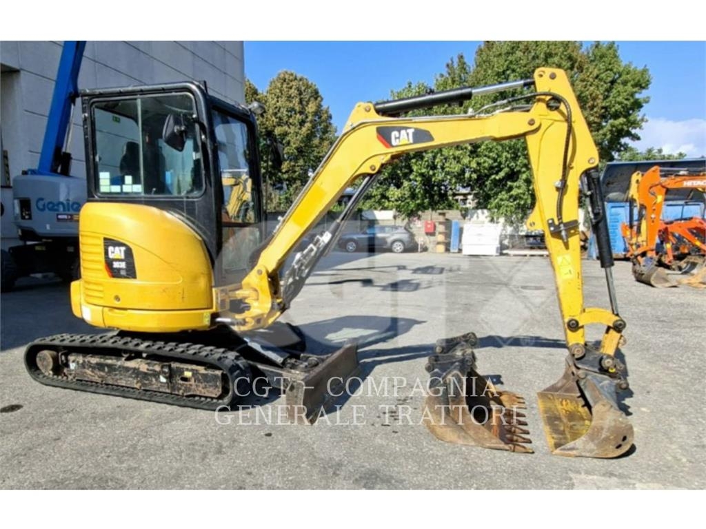 CAT 303 E CR Roomikekskavaatorid