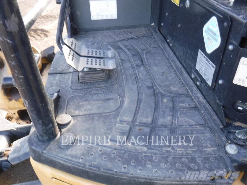 CAT 303ECR Escavadoras de rastos