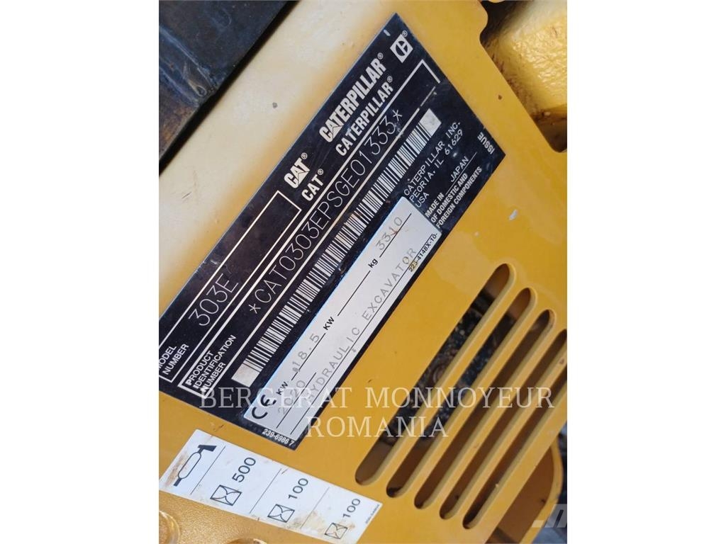 CAT 303ECR 履带挖掘机