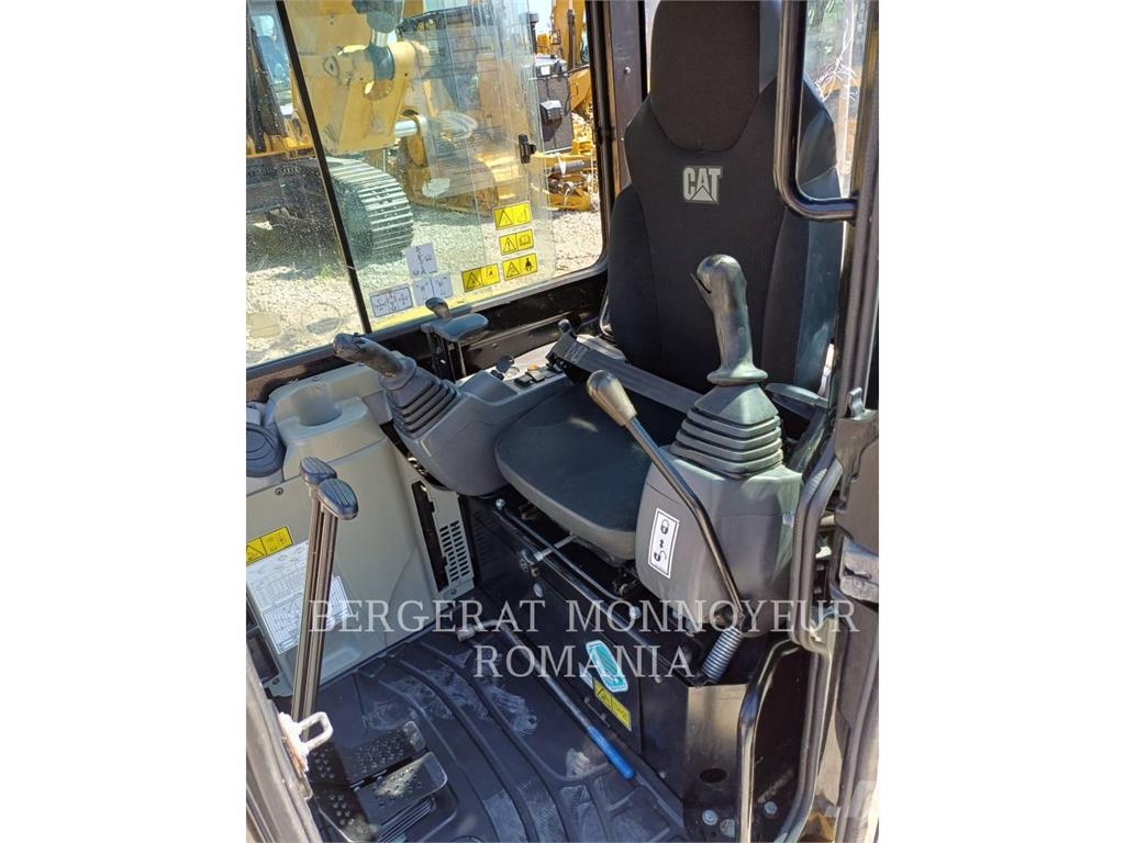 CAT 303ECR Excavadoras sobre orugas