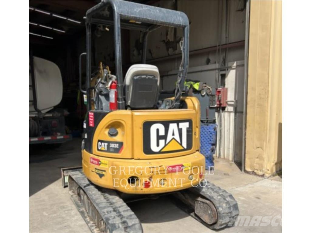 CAT 303ECR حفارات زحافة