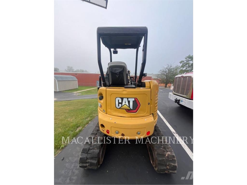 CAT 303ECR Lánctalpas kotrók