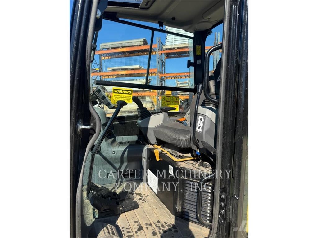 CAT 304 Гусеничні екскаватори