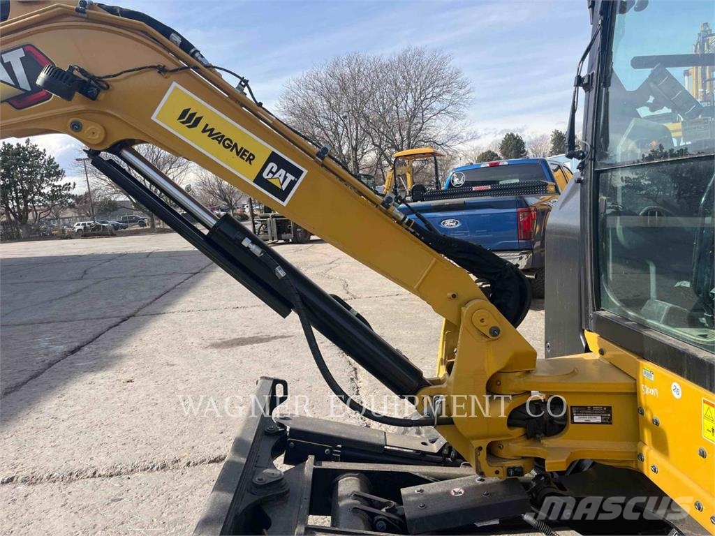 CAT 304 Гусеничні екскаватори