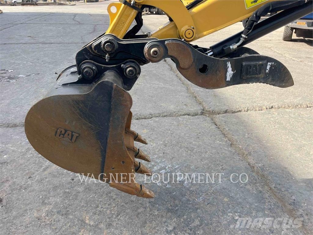 CAT 304 Гусеничні екскаватори