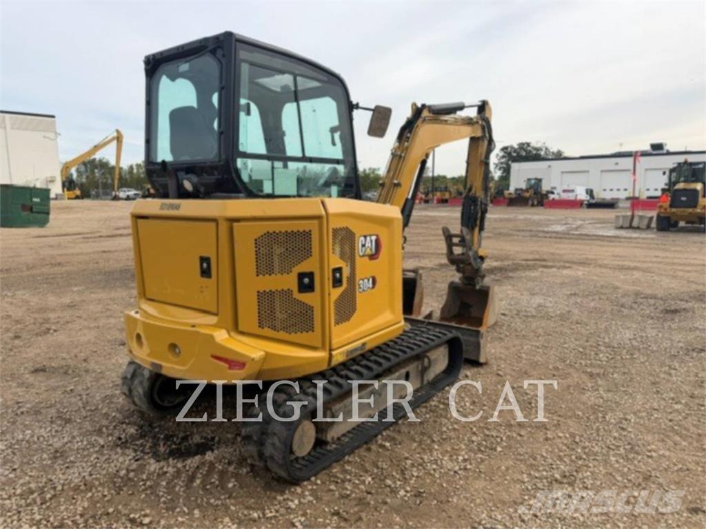 CAT 304 Pelle sur chenilles