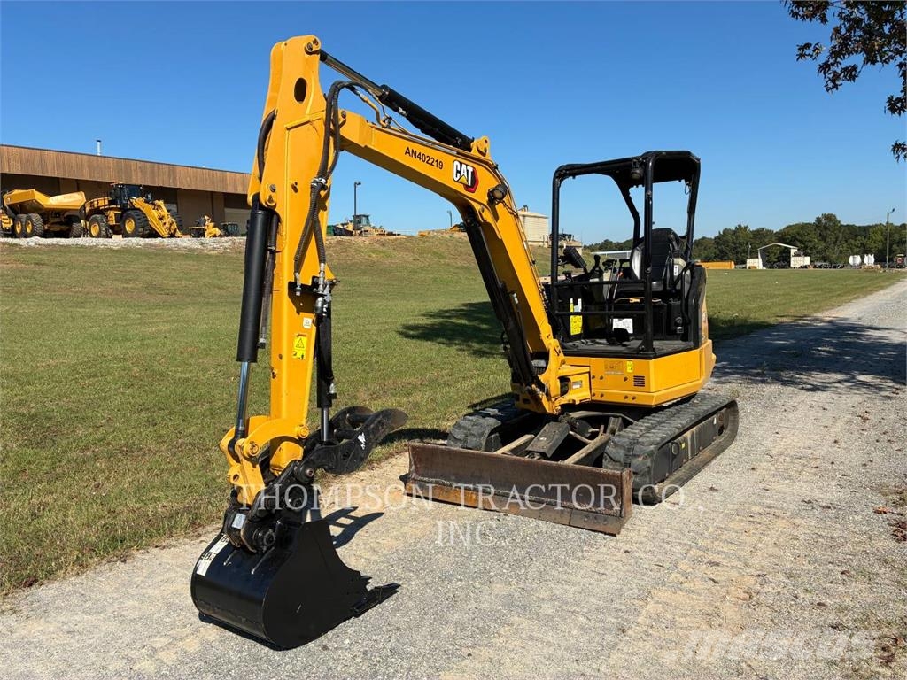 CAT 304 Mini bagri <7t