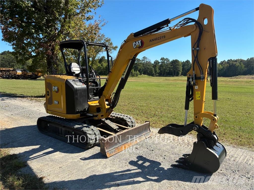 CAT 304 Mini bagri <7t