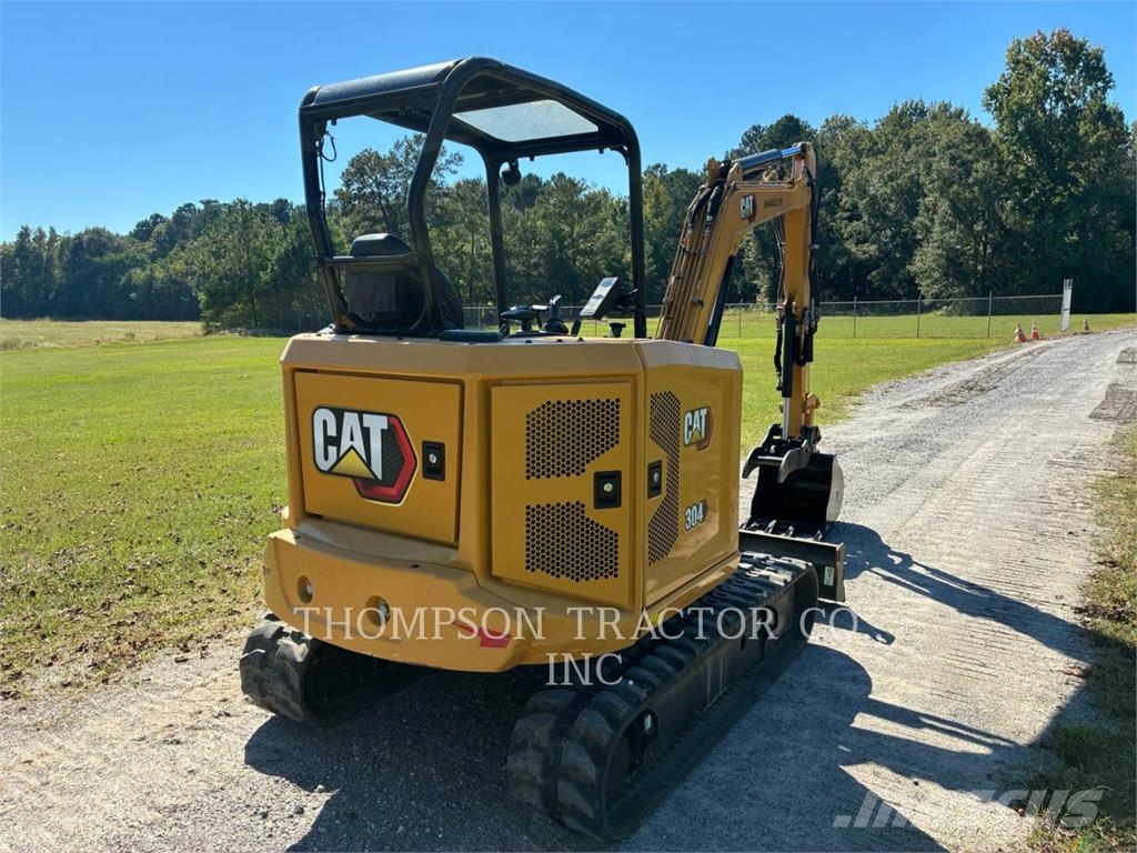 CAT 304 Mini bagri <7t