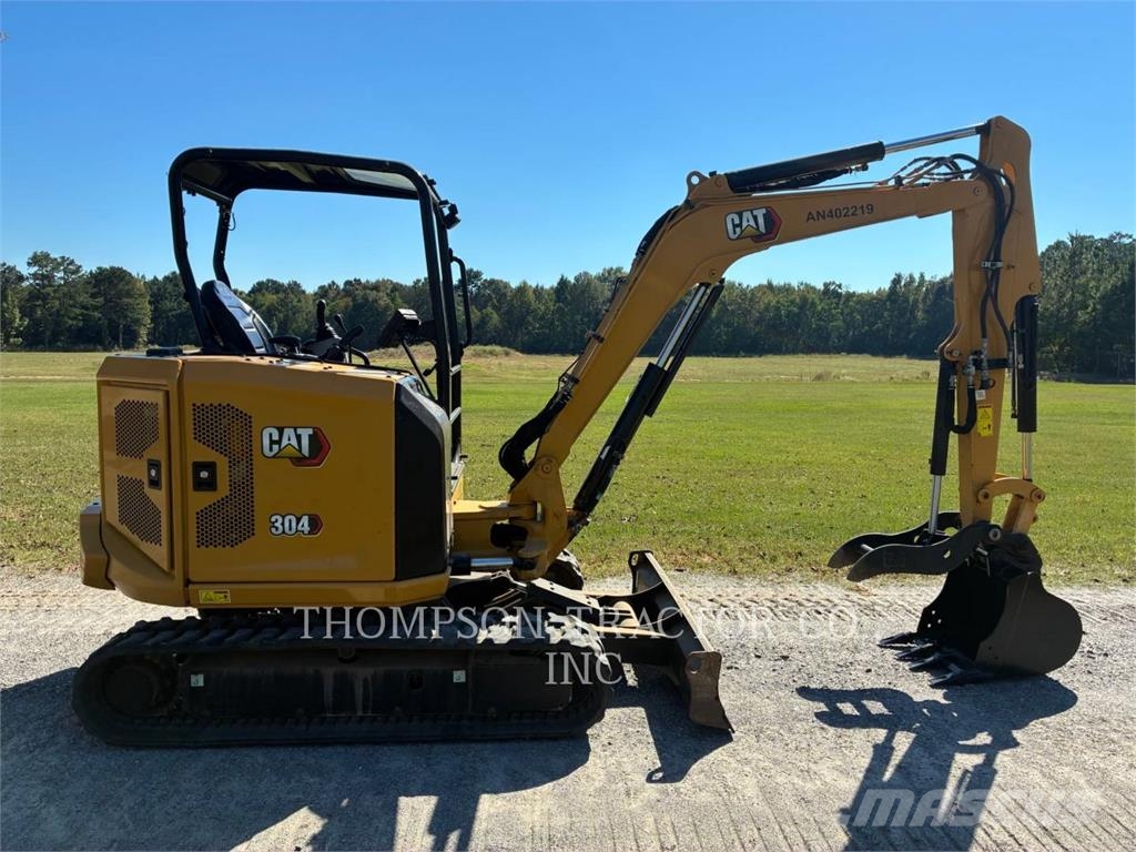 CAT 304 Mini bagri <7t