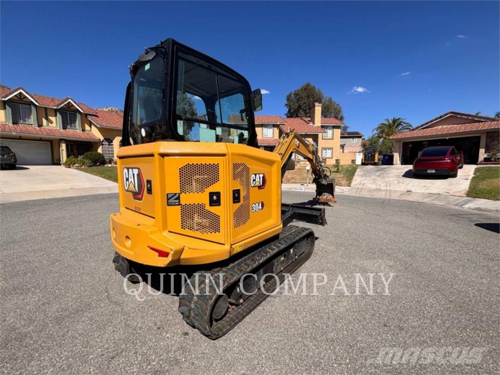 CAT 304 Lánctalpas kotrók