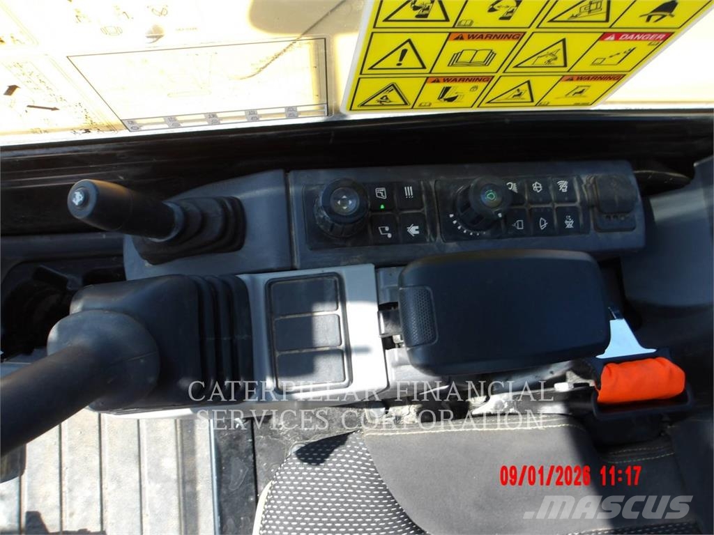 CAT 304-07 Bagri goseničarji