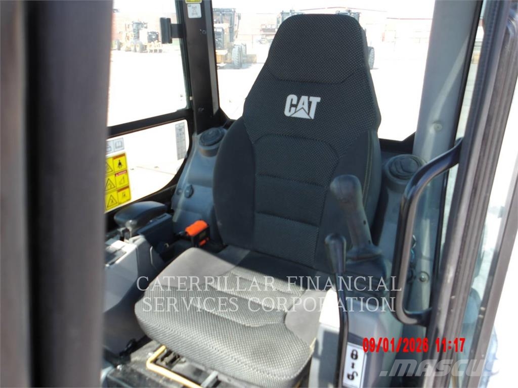 CAT 304-07 Bagri goseničarji