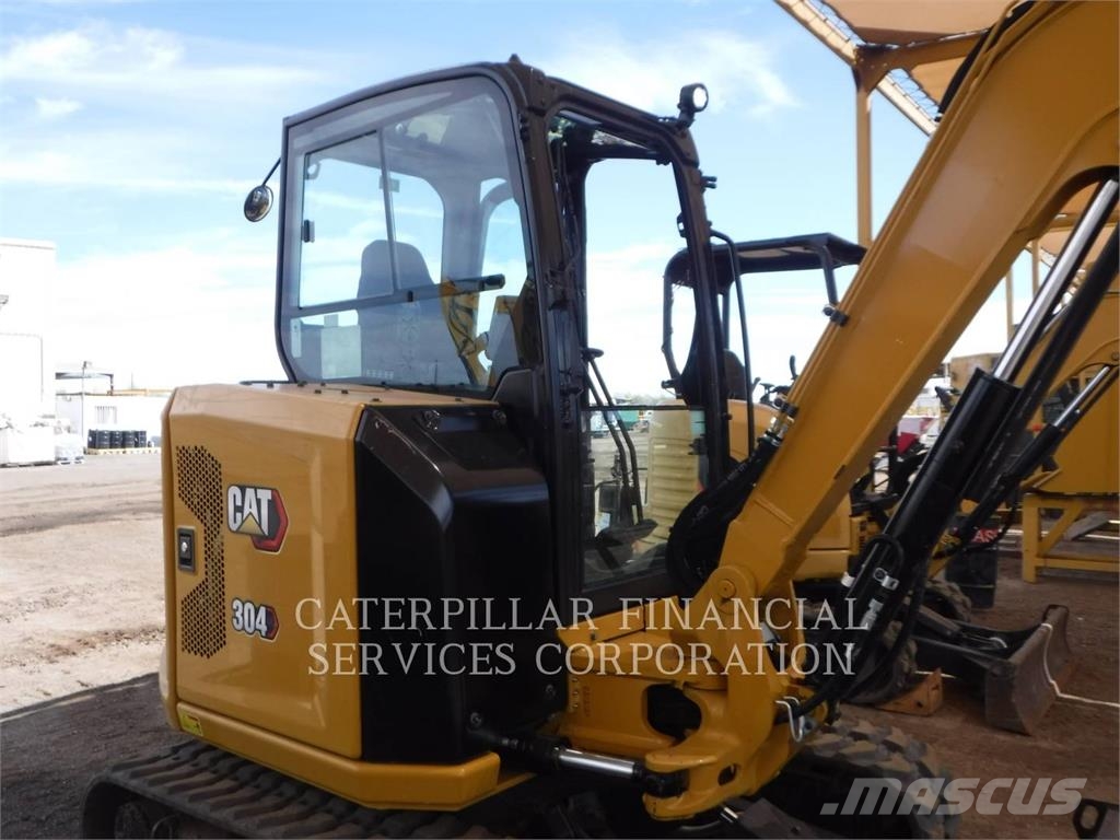 CAT 304-07 حفارات زحافة