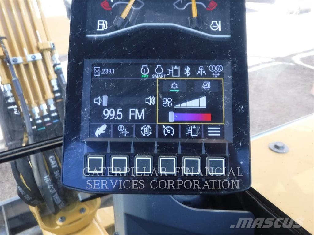 CAT 304-07 حفارات زحافة