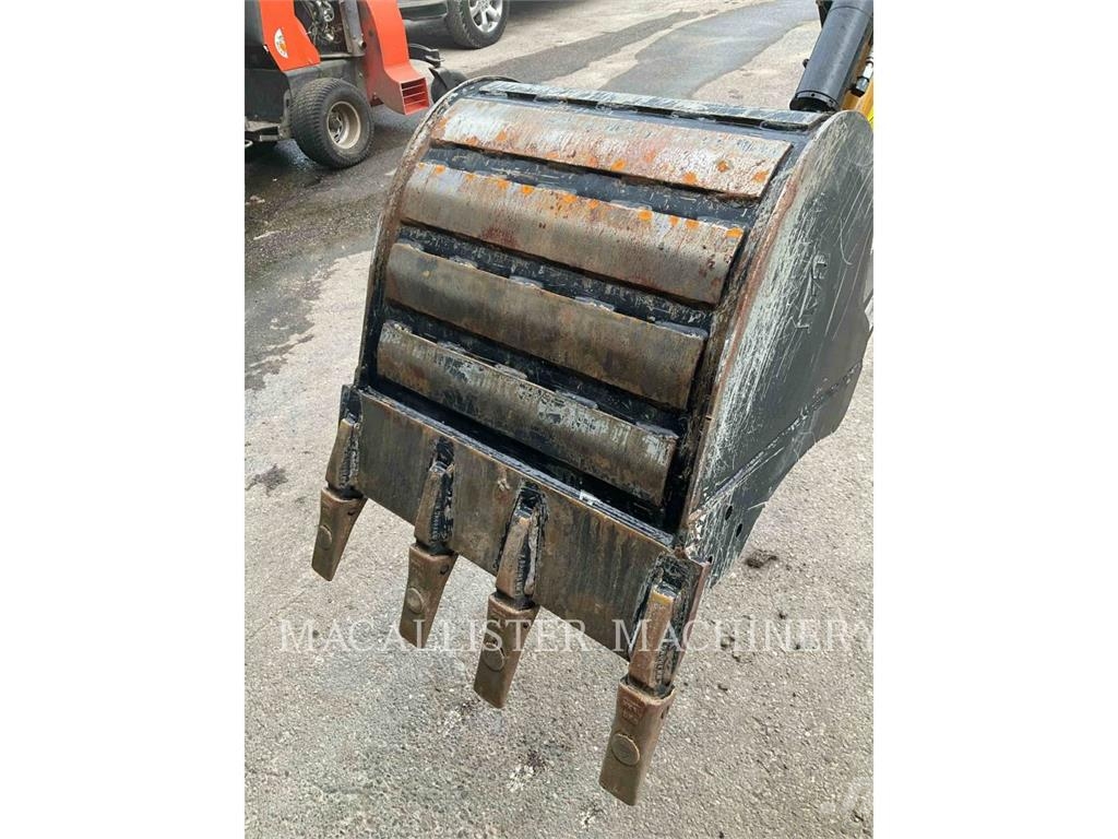CAT 304 ATQW Lánctalpas kotrók