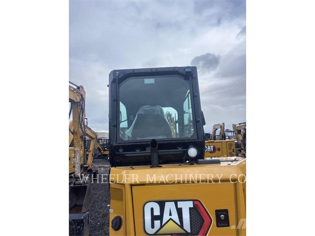 CAT 304 C3 TH Гусеничні екскаватори
