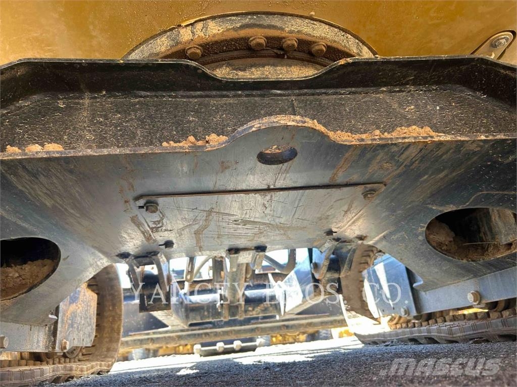 CAT 304 HTH 대형 굴삭기 29톤 이상