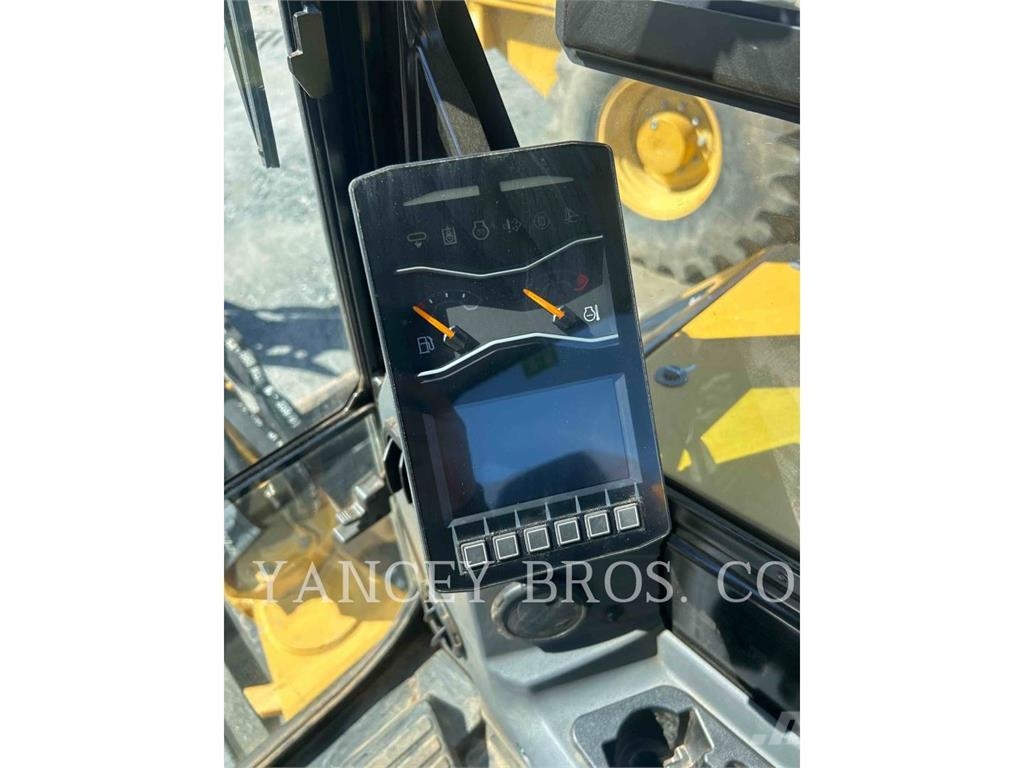 CAT 304 HTH 대형 굴삭기 29톤 이상