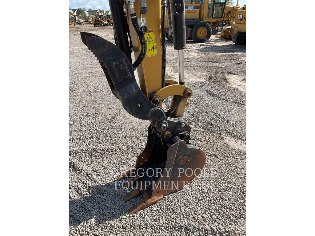 CAT 30407 Εκσκαφείς με ερπύστριες