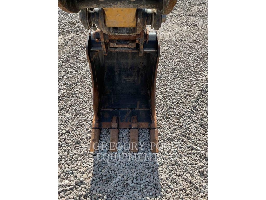 CAT 30407 Εκσκαφείς με ερπύστριες