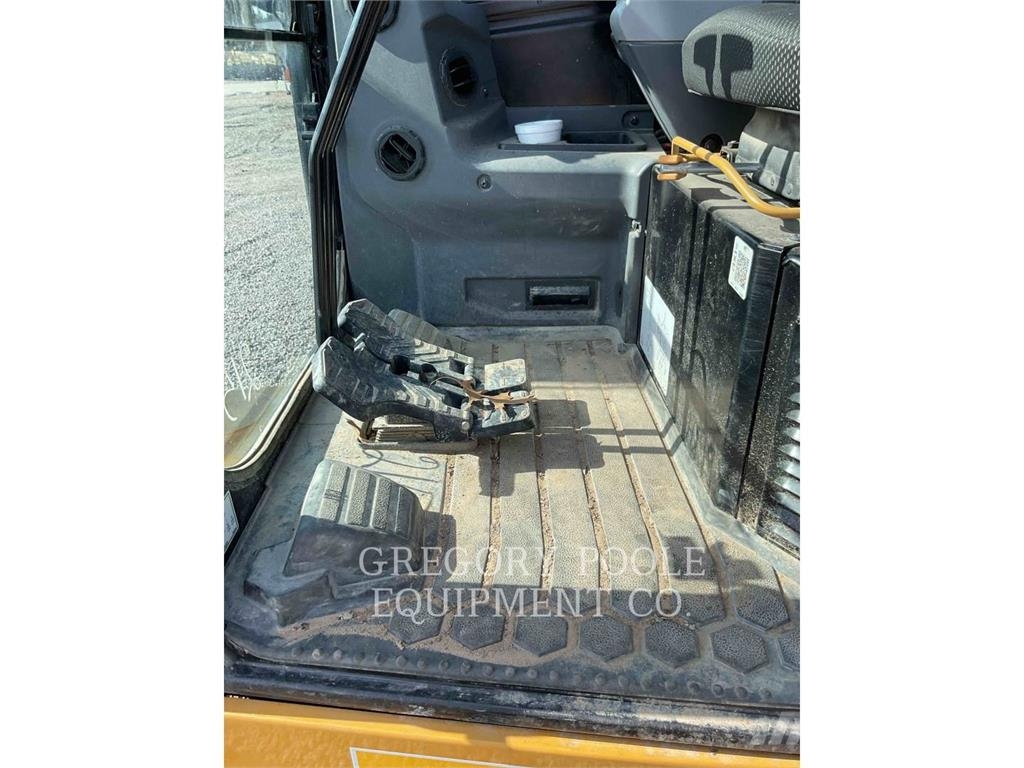 CAT 30407 Εκσκαφείς με ερπύστριες