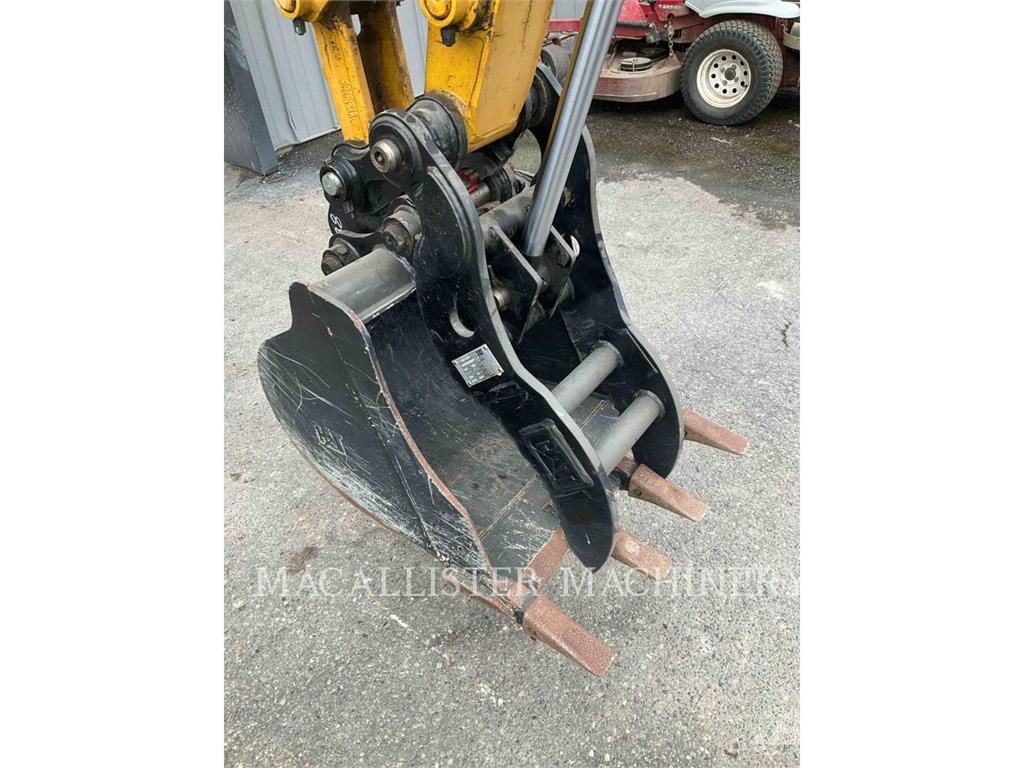 CAT 30407 Raupenbagger