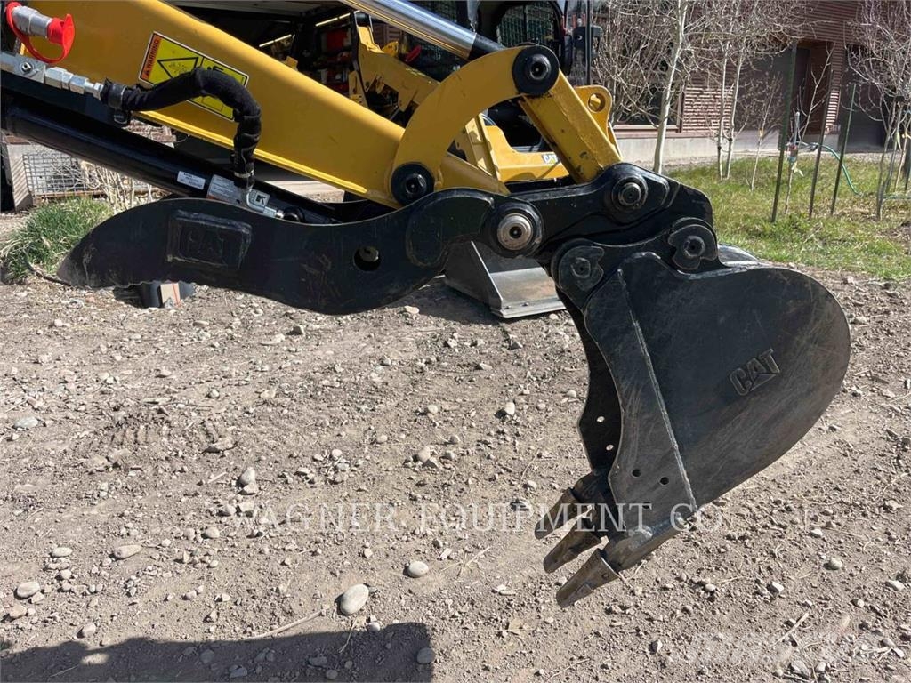 CAT 304E2 THB Гусеничные экскаваторы