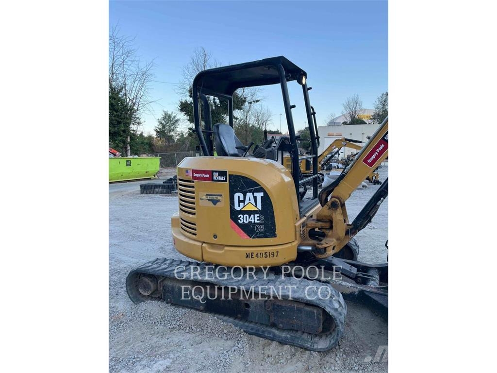 CAT 304E2CR حفارات زحافة