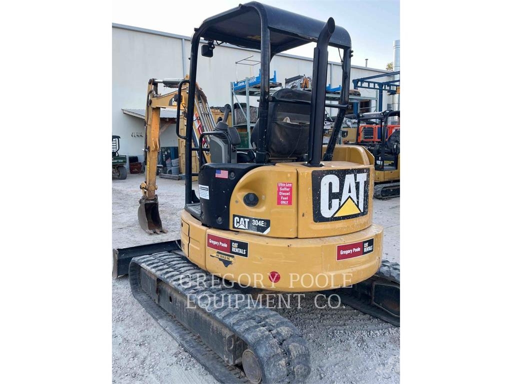 CAT 304E2CR حفارات زحافة