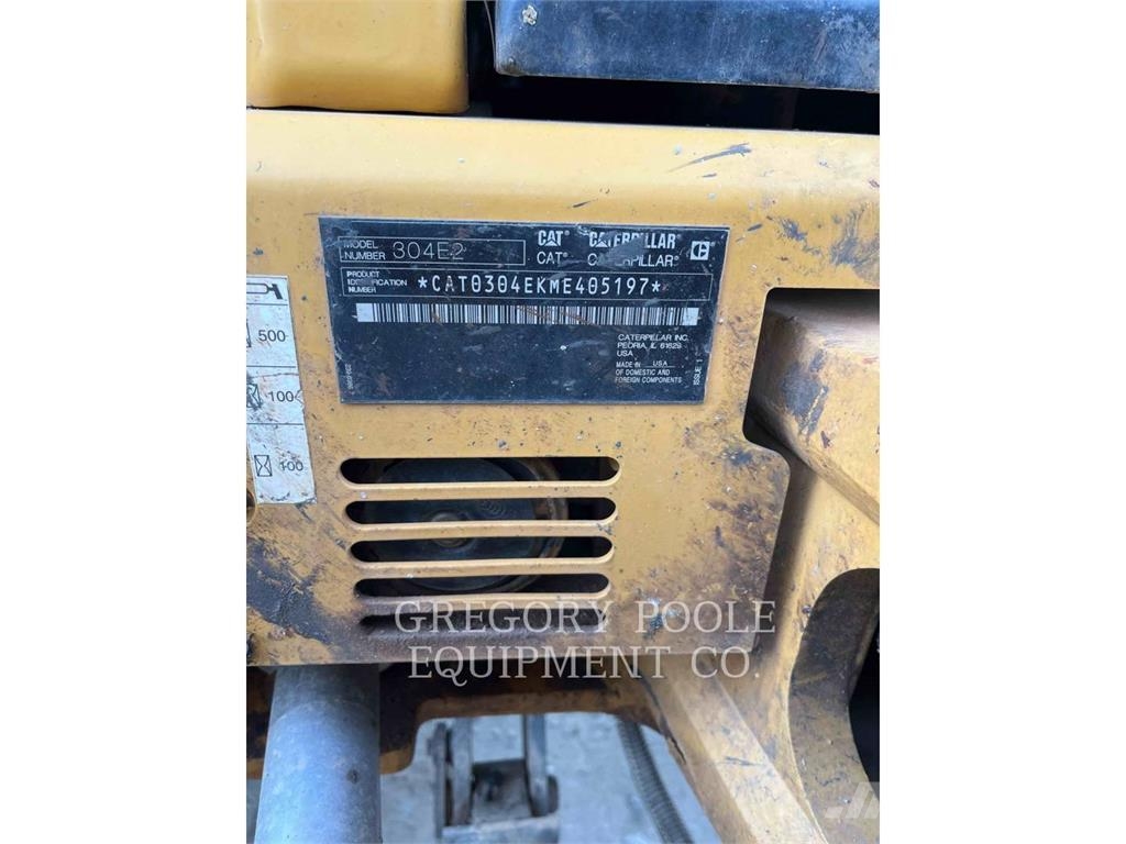 CAT 304E2CR حفارات زحافة