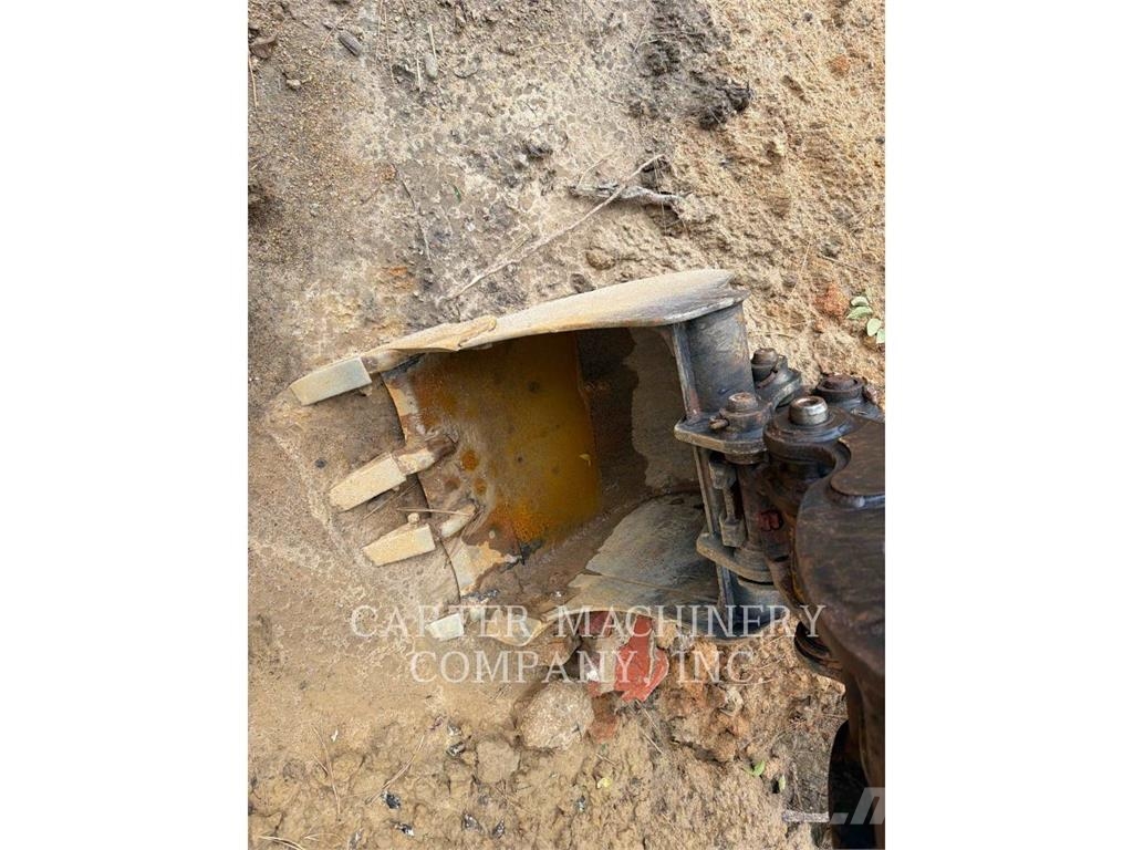CAT 304E2CR Bagri goseničarji