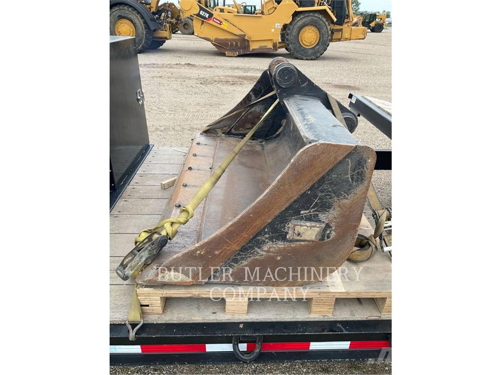 CAT 305 Skopor
