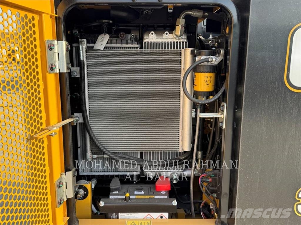 CAT 305.5-07 Εκσκαφείς με ερπύστριες