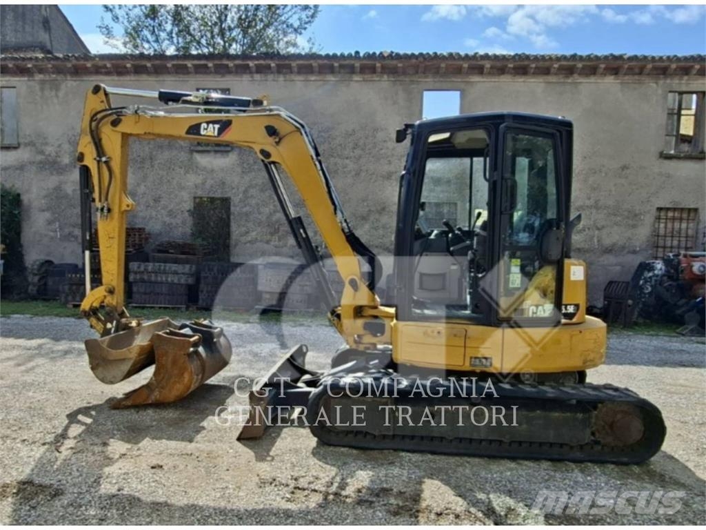CAT 305.5 E2 Гусеничные экскаваторы