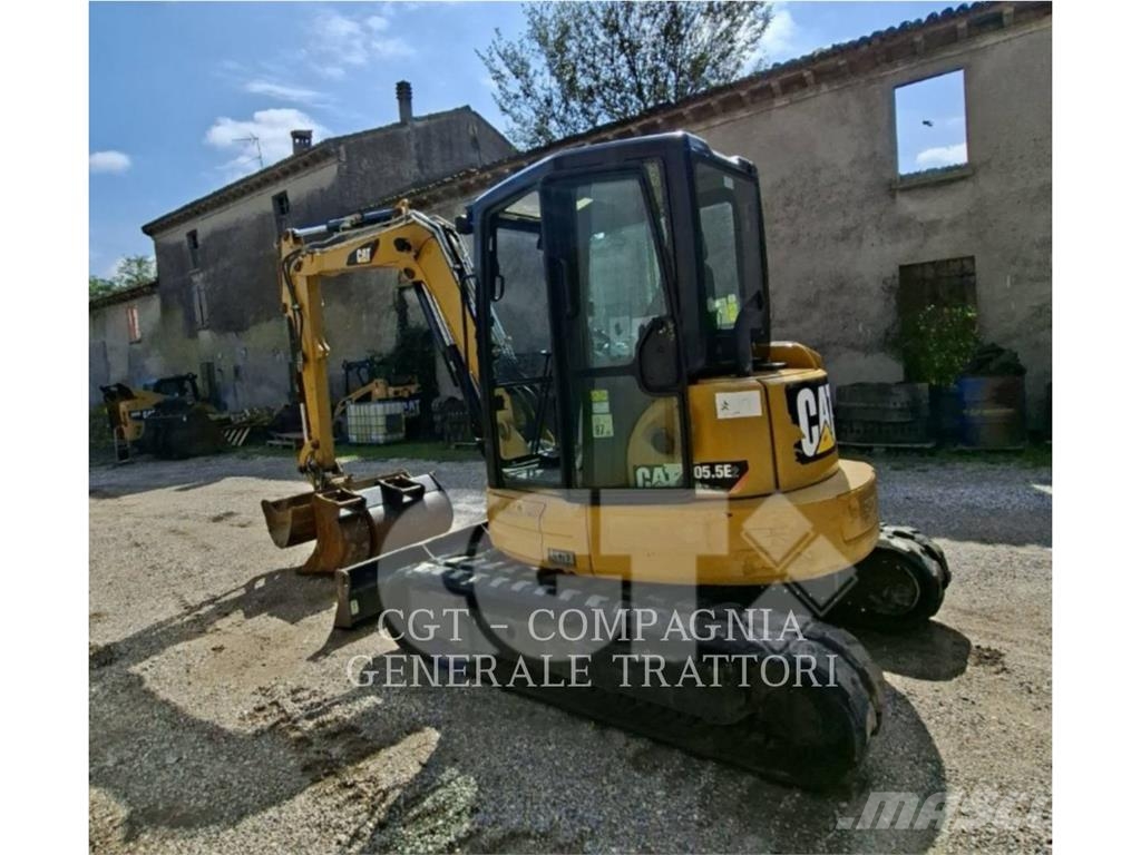 CAT 305.5 E2 Гусеничные экскаваторы