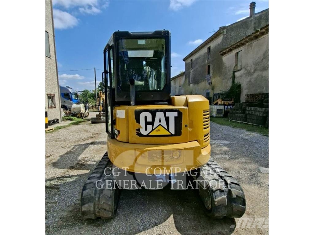 CAT 305.5 E2 Гусеничные экскаваторы