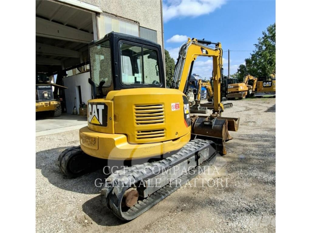 CAT 305.5 E2 Гусеничные экскаваторы