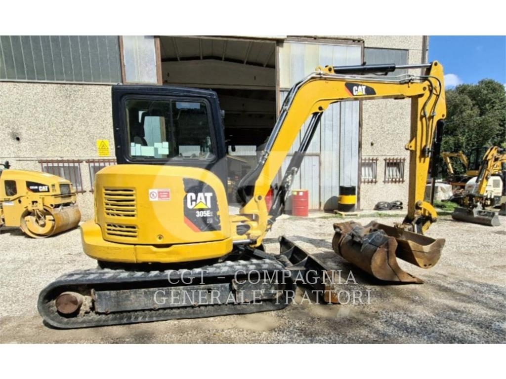CAT 305.5 E2 Гусеничные экскаваторы
