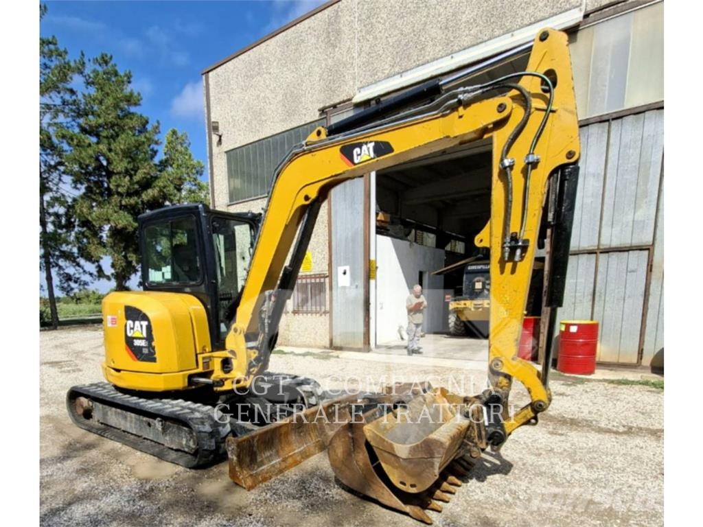 CAT 305.5 E2 Гусеничные экскаваторы