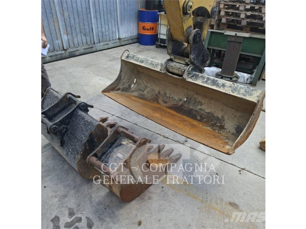 CAT 305.5 E2 Beltegraver