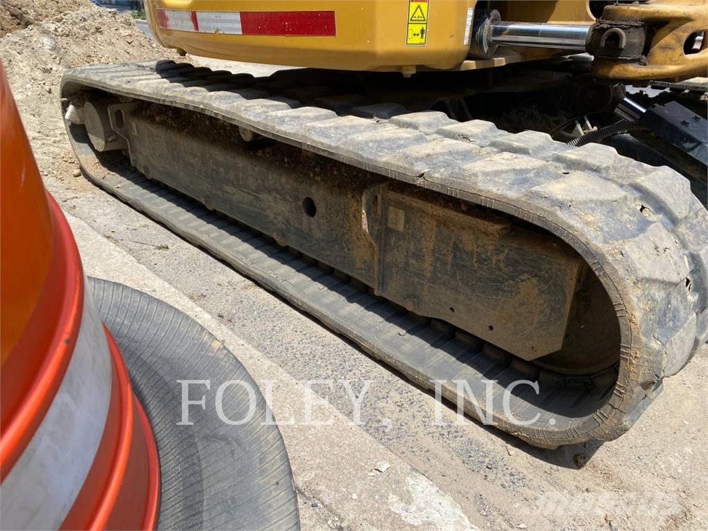CAT 305.5E2CR Kāpurķēžu ekskavatori