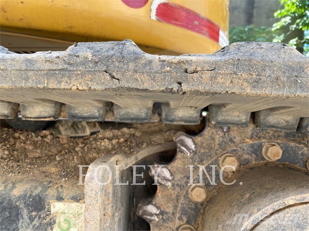 CAT 305.5E2CR Kāpurķēžu ekskavatori
