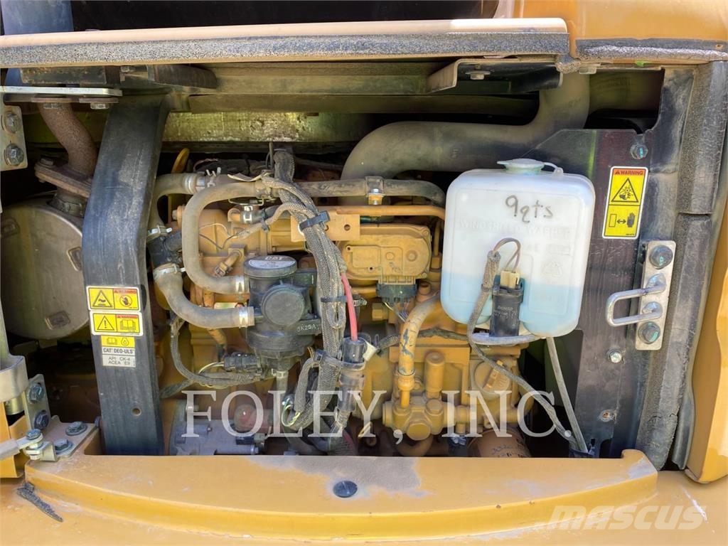 CAT 305.5E2CR Kāpurķēžu ekskavatori
