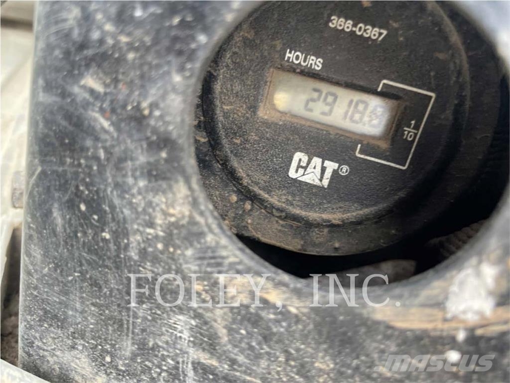 CAT 305.5E2CR Kāpurķēžu ekskavatori