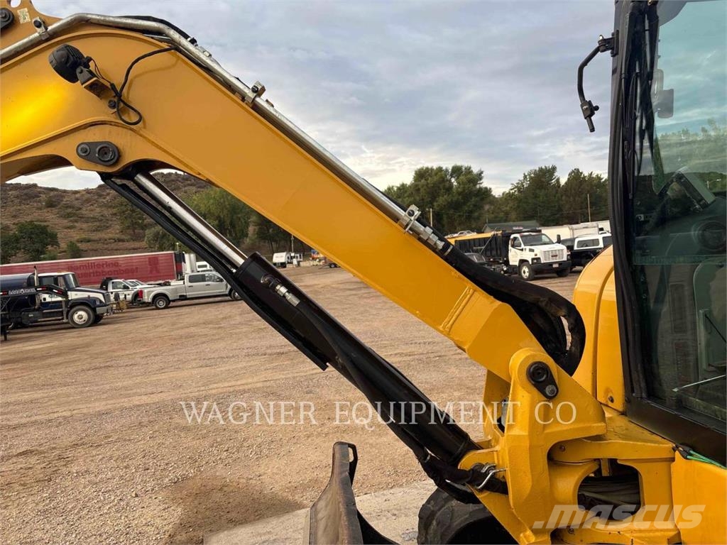 CAT 305.5E2CR Rupsgraafmachines