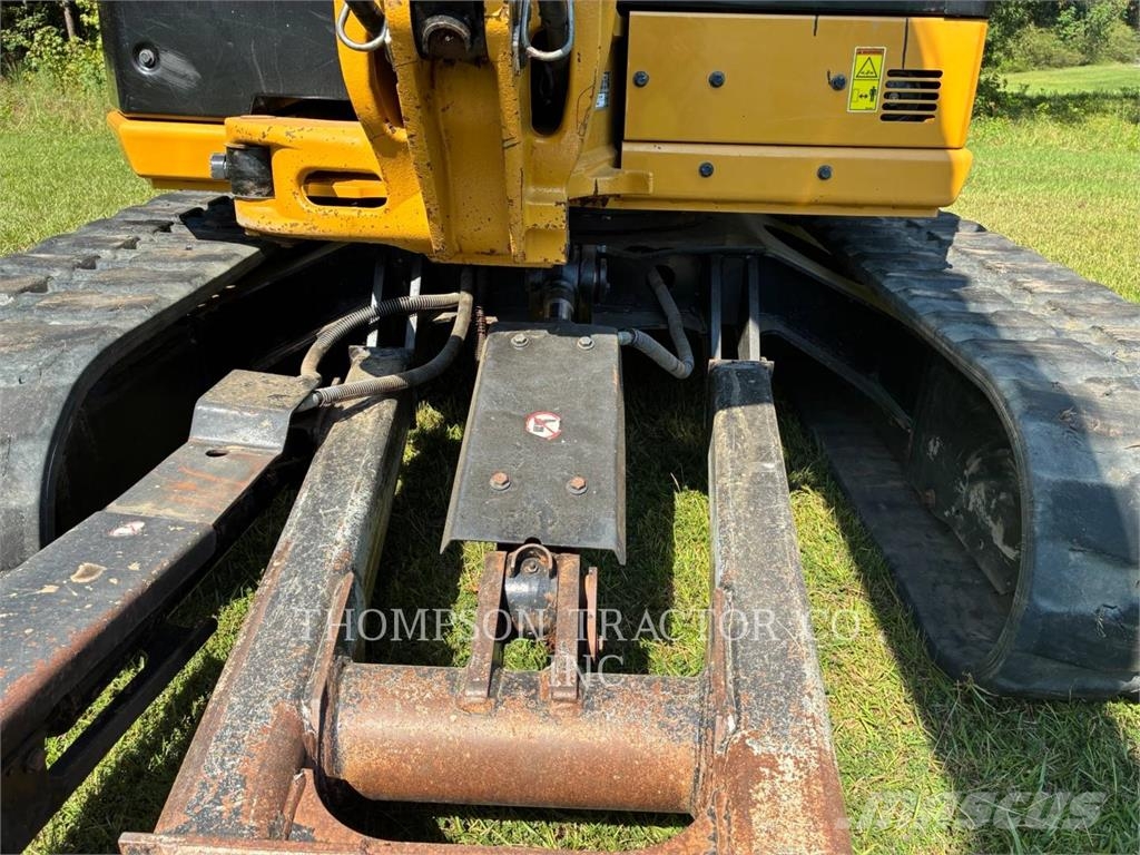 CAT 305 CR Lánctalpas kotrók