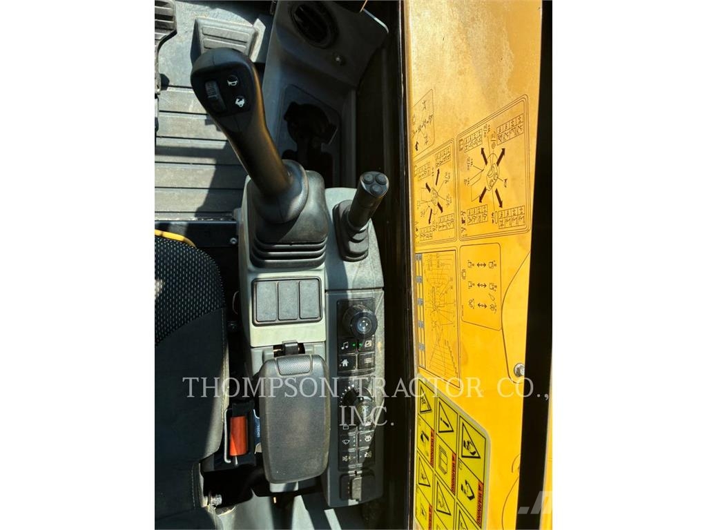 CAT 305 CR Lánctalpas kotrók