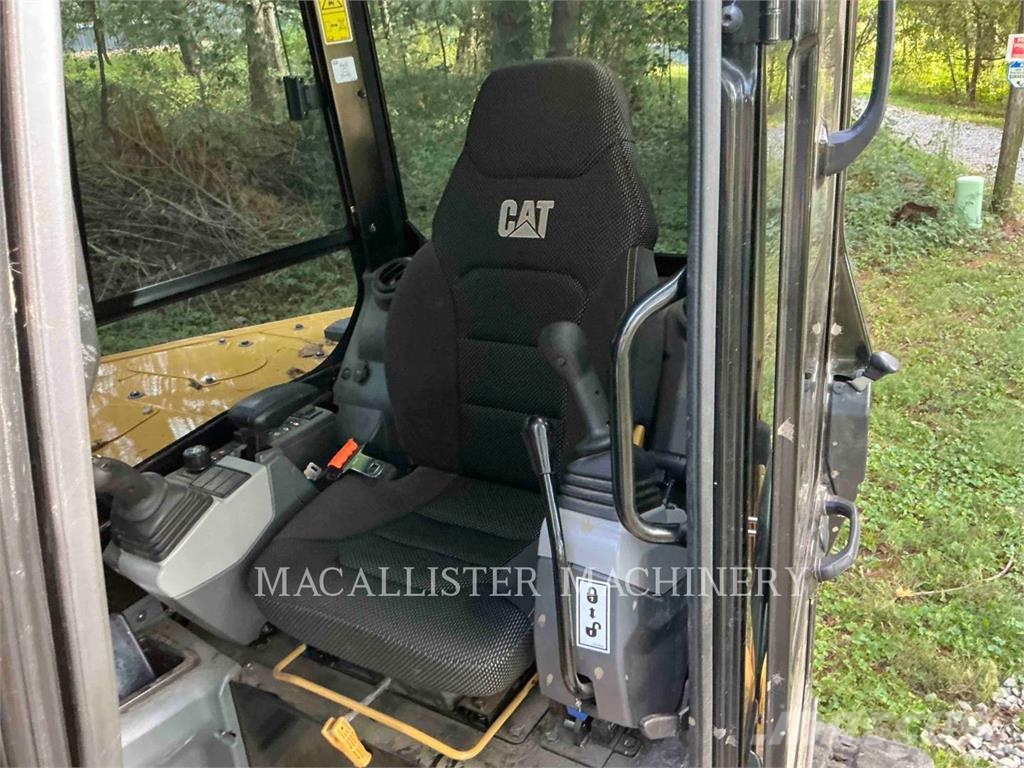 CAT 305 CR Gravemaskiner på larvebånd
