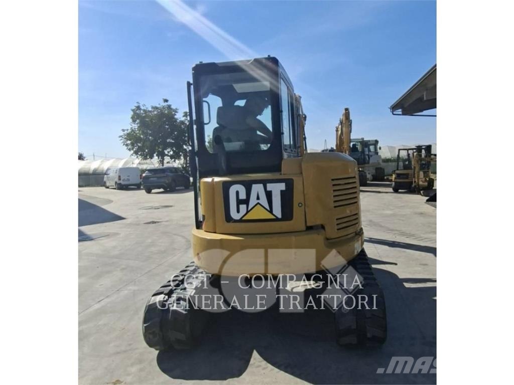 CAT 305 E2 Paletli ekskavatörler